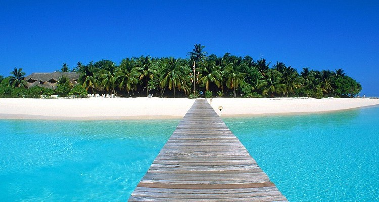 Nikmati Paket Wisata Pulau Seribu Terbaik di Momotrip